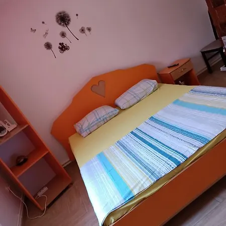 Casa Double A * Două Mai